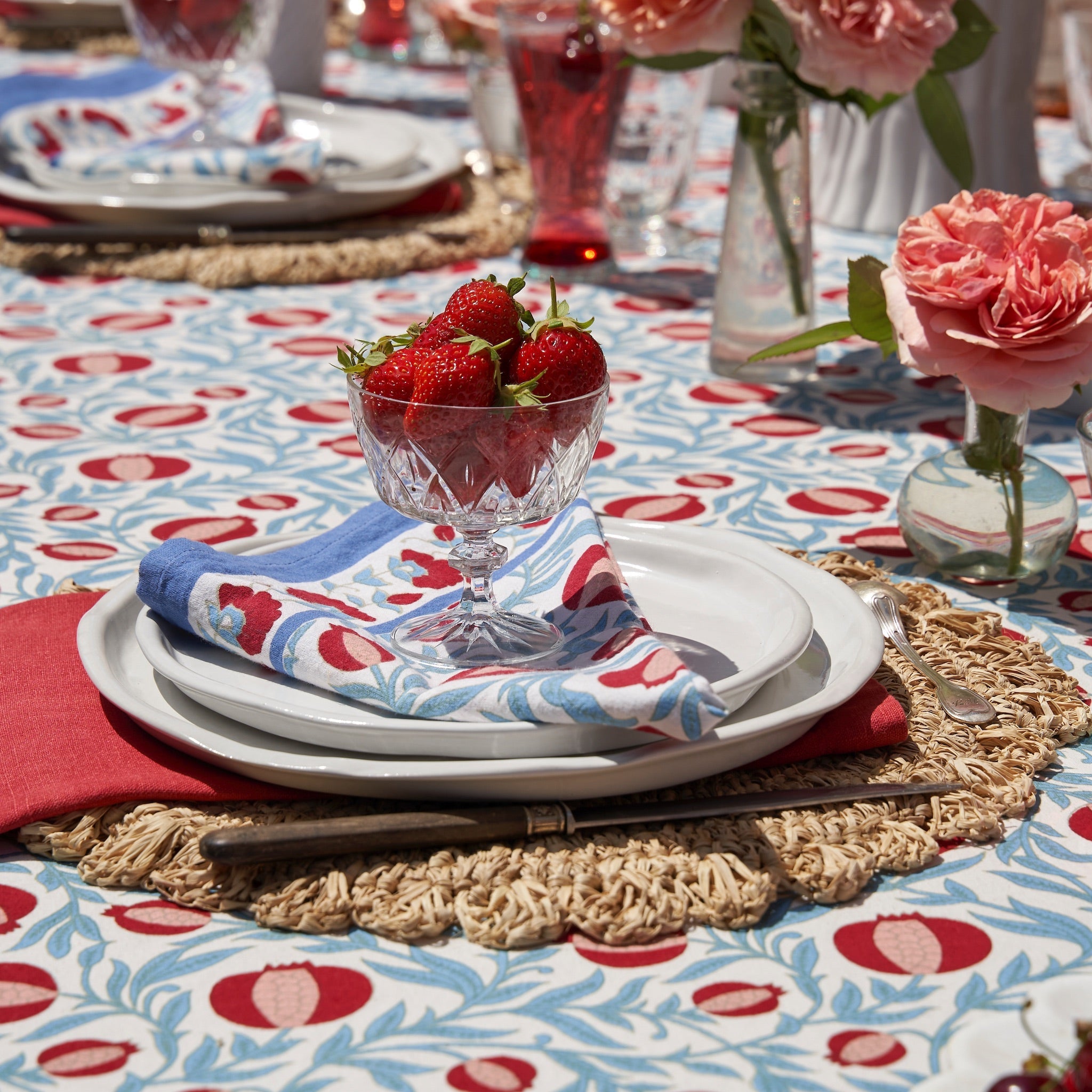 couleur-nature-grenadine-serviettes-table-bleu-rouge-lot-6 image 2