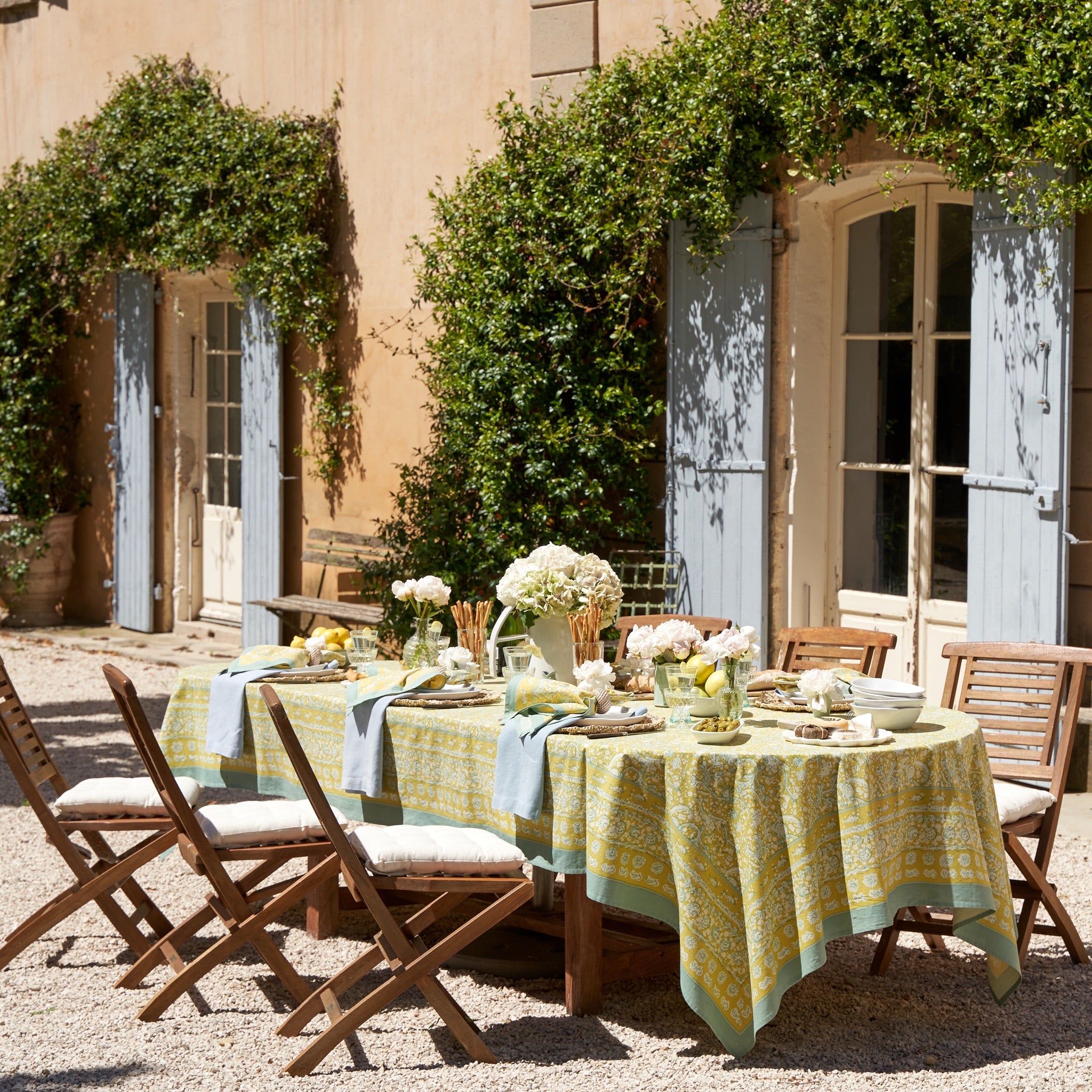 couleur-nature-la-mer-nappe-fran-aise-aqua-citrine-rectangle-71x106 image 1
