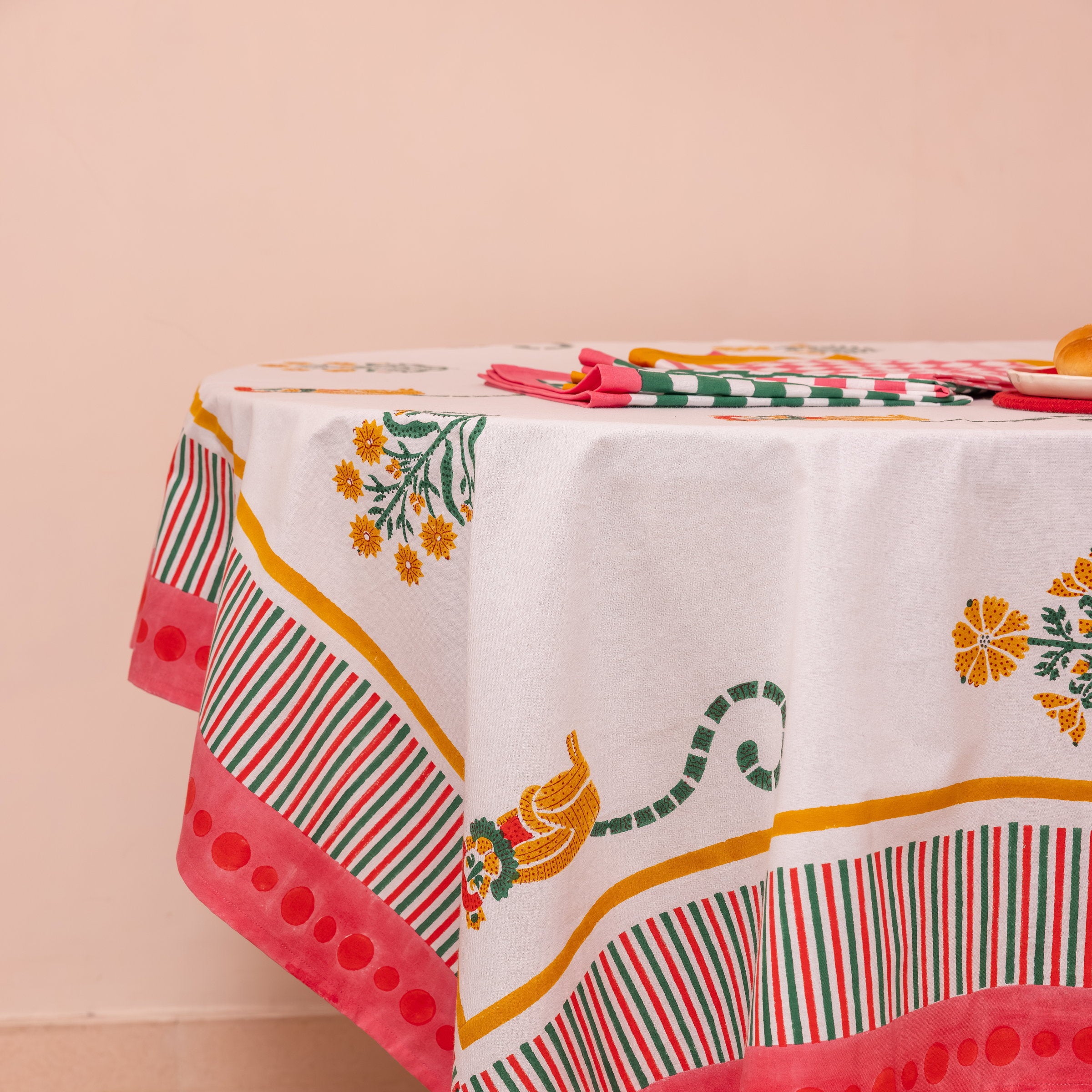 couleur-nature-menagerie-pink-nappe-coton-rose-59x86 image 2