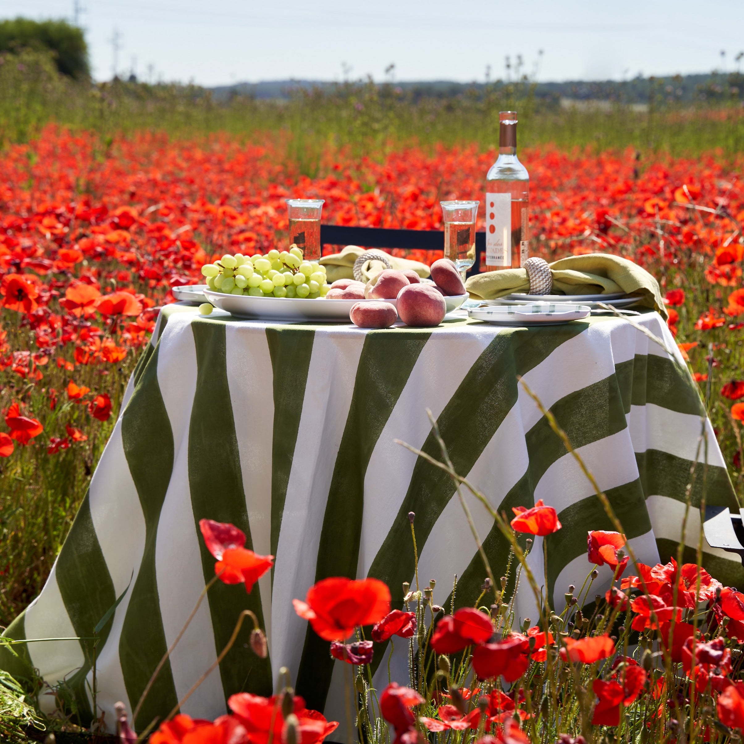 couleur-nature-st-tropez-vert-nappe-rectangulaire-59x86-rayures-lin image 1