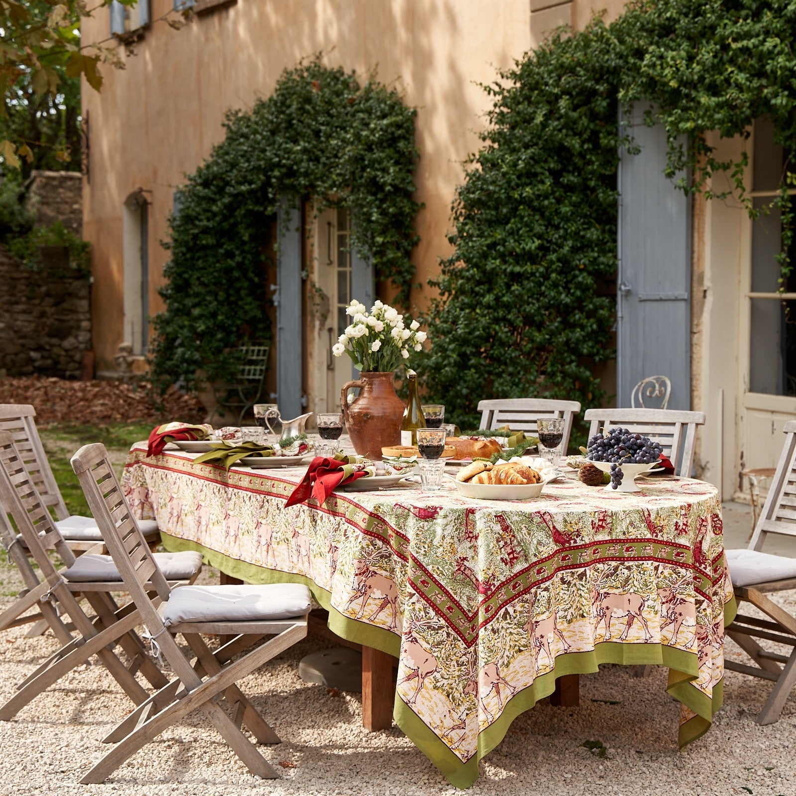 couleur-nature-renne-nappe-no-l-rouge-vert-rectangulaire image 3