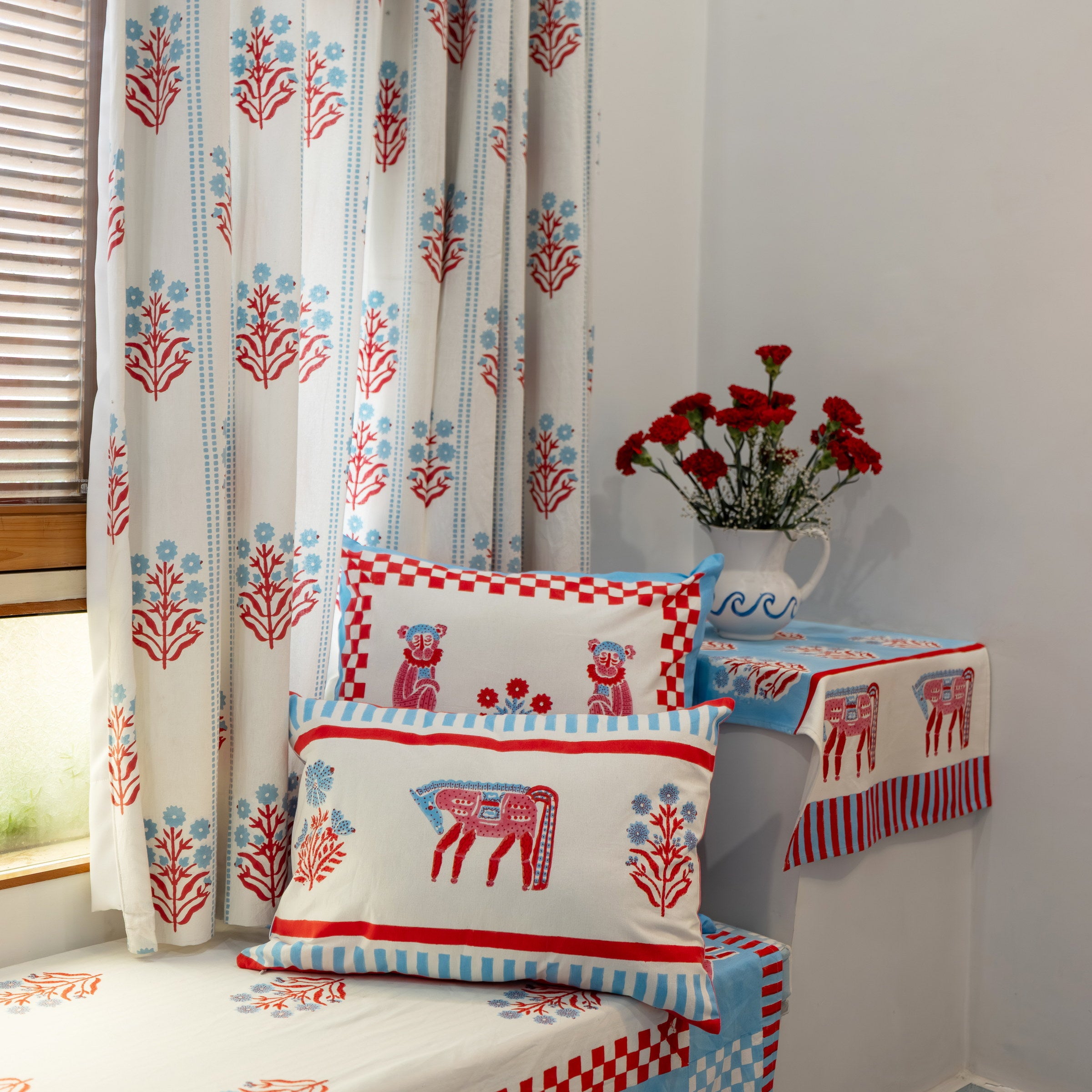 couleur-nature-cheval-nomade-housse-coussin-rose-bleu-40x55-cm-coton image 7