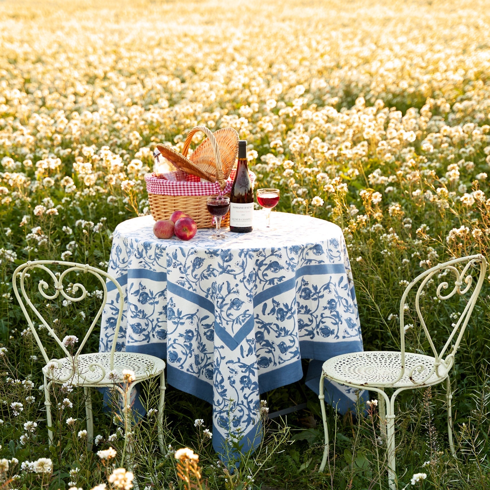 couleur-nature-granada-nappe-fran-aise-bleu-bleuet-carr-e image 3