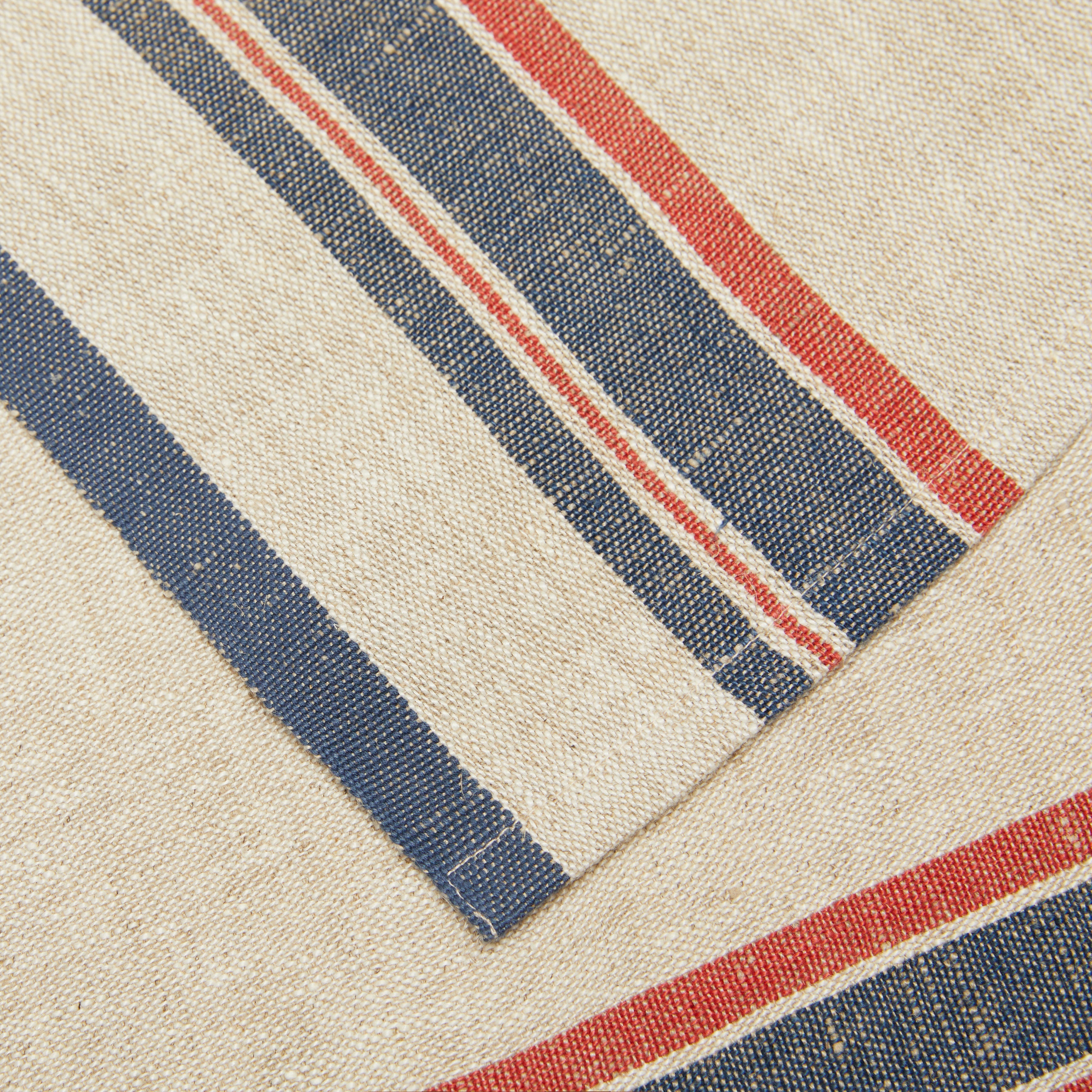 couleur-nature-antibes-serviettes-tissu-naturel-rouge-lot-4 image 4