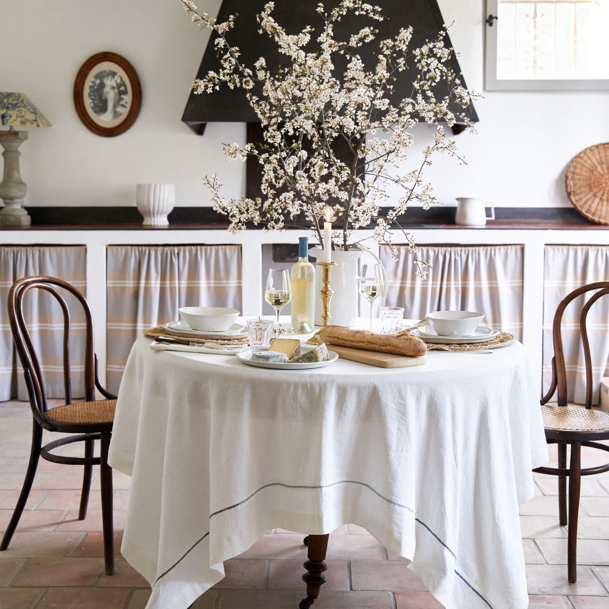 couleur-nature-french-tablecloths-nappe-blanche-brod-e-embroidery image 2