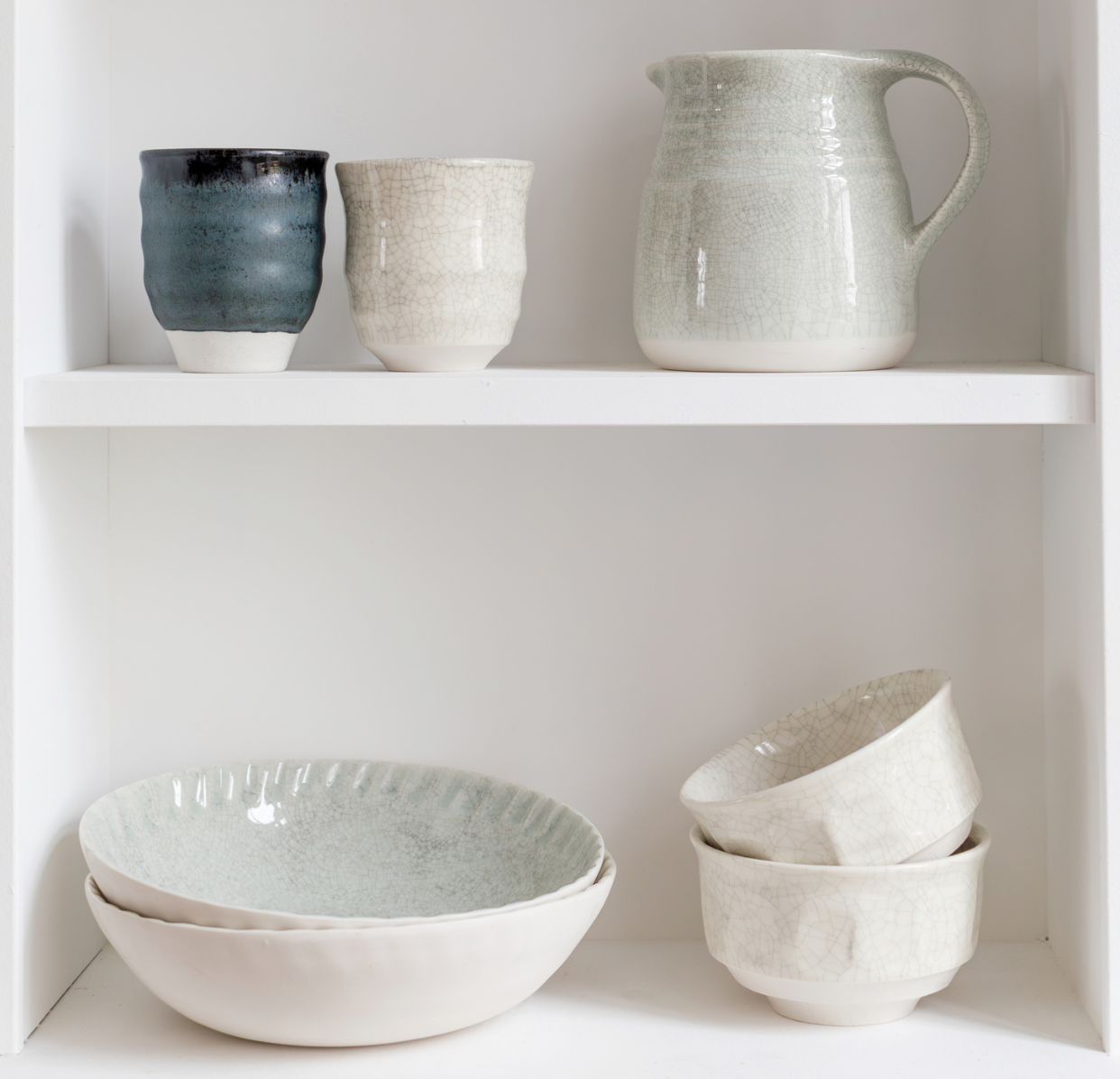 jars-village-pichet-c-ladon-cendre-artisanal image 3