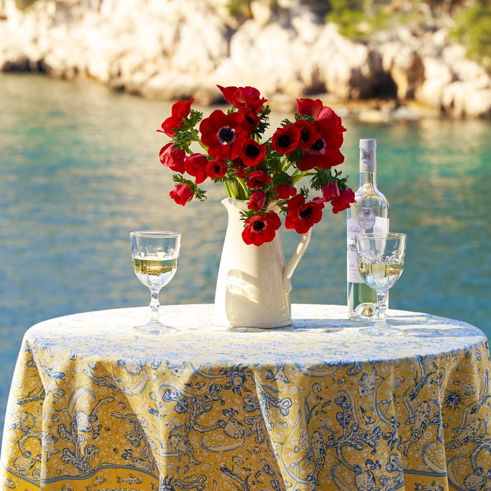 couleur-nature-la-mer-nappe-coton-bleue-et-jaune image 2