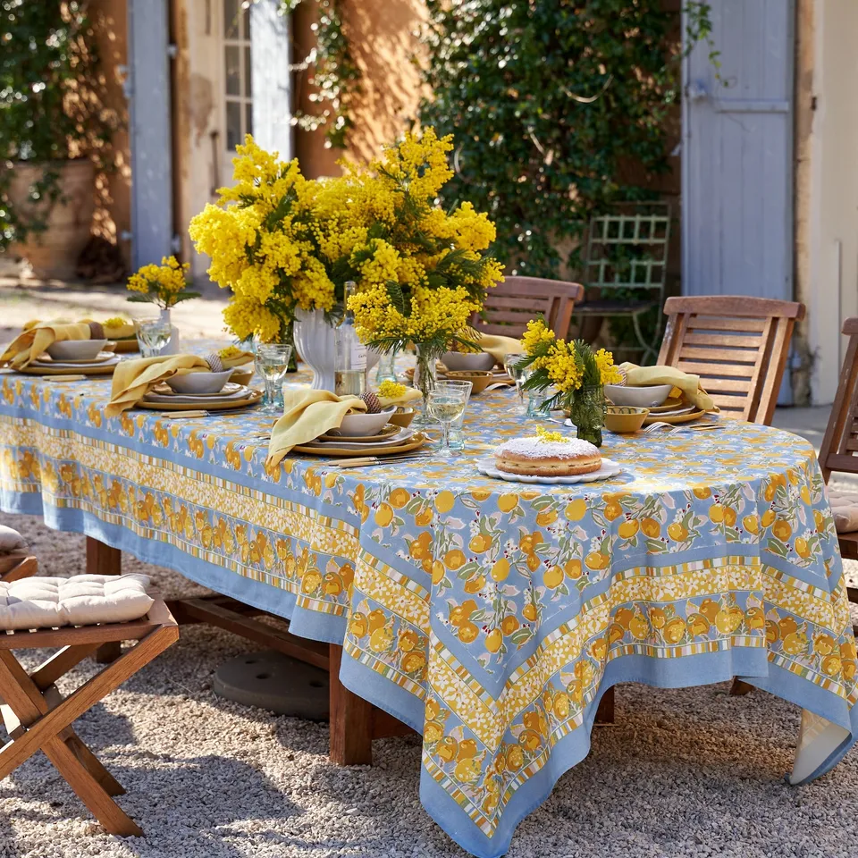 couleur-nature-citron-bleu-nappe-jaune-bleu-71x106 image 1