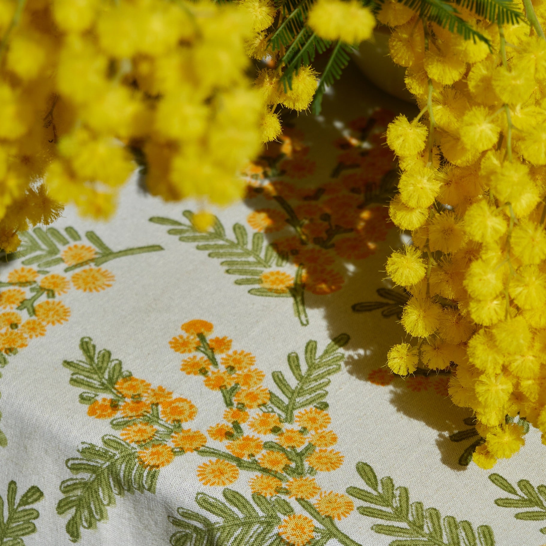 couleur-nature-mimosa-nappe-coton-jaune-vert-71x106 image 4