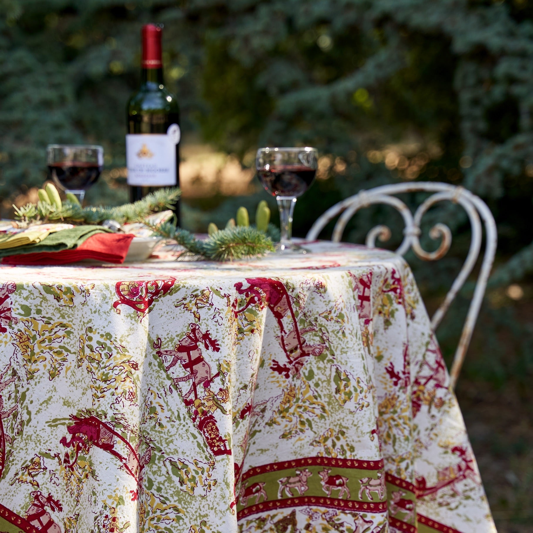 couleur-nature-renne-nappe-no-l-rouge-vert-rectangulaire image 7