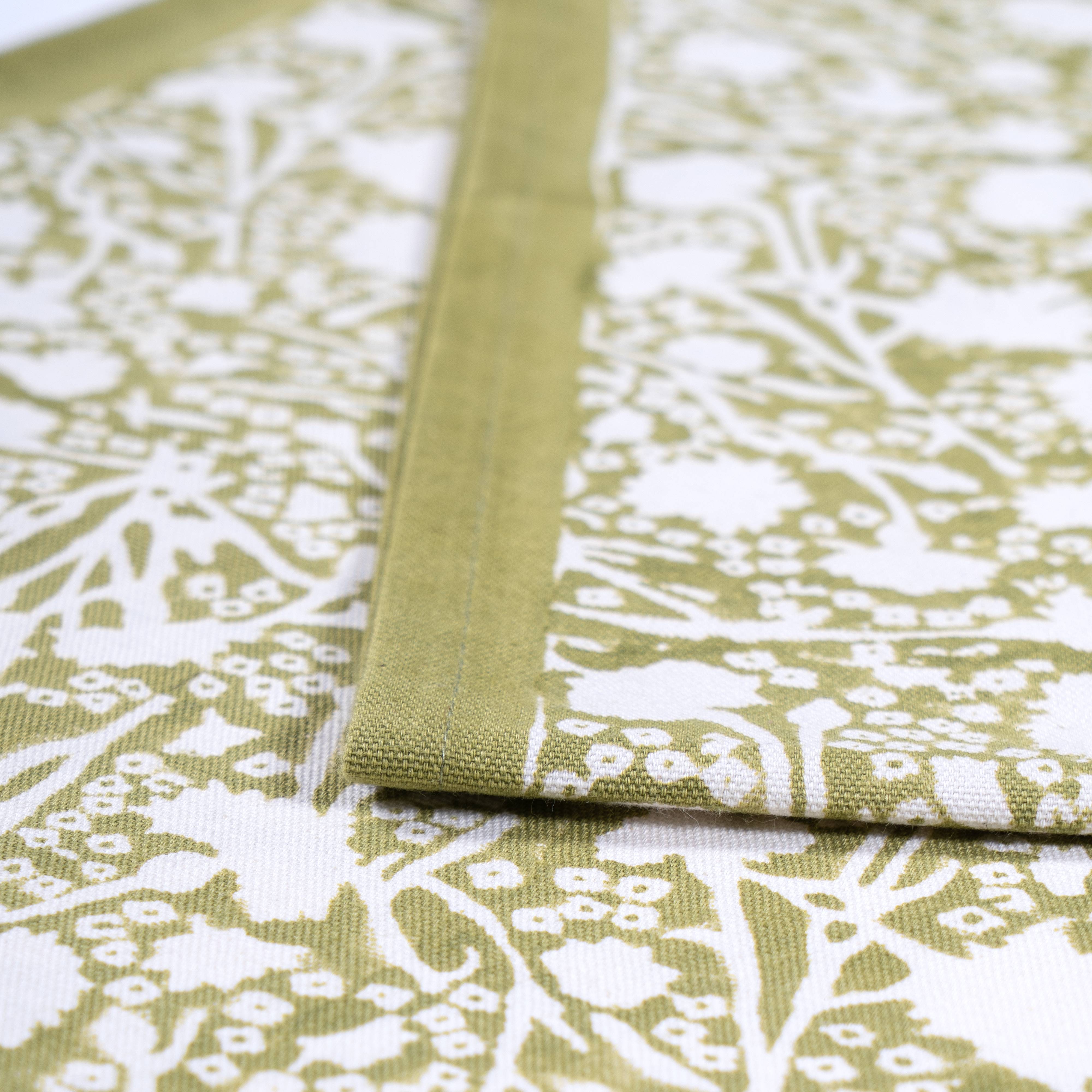 couleur-nature-meadows-runner-vert-chemin-table-coton-16x72 image 4
