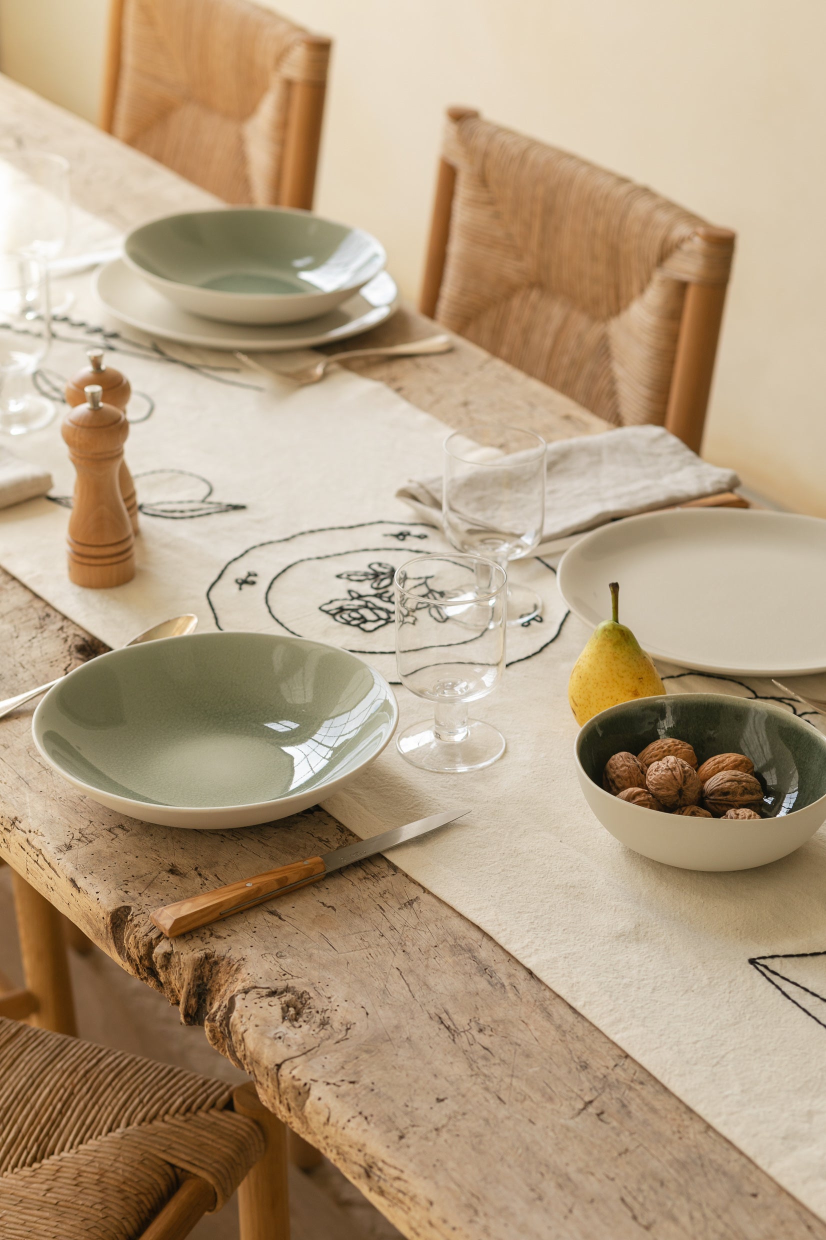 jars-tourron-assiette-pasta-cachemire-c-ramique-craquel-e image 2
