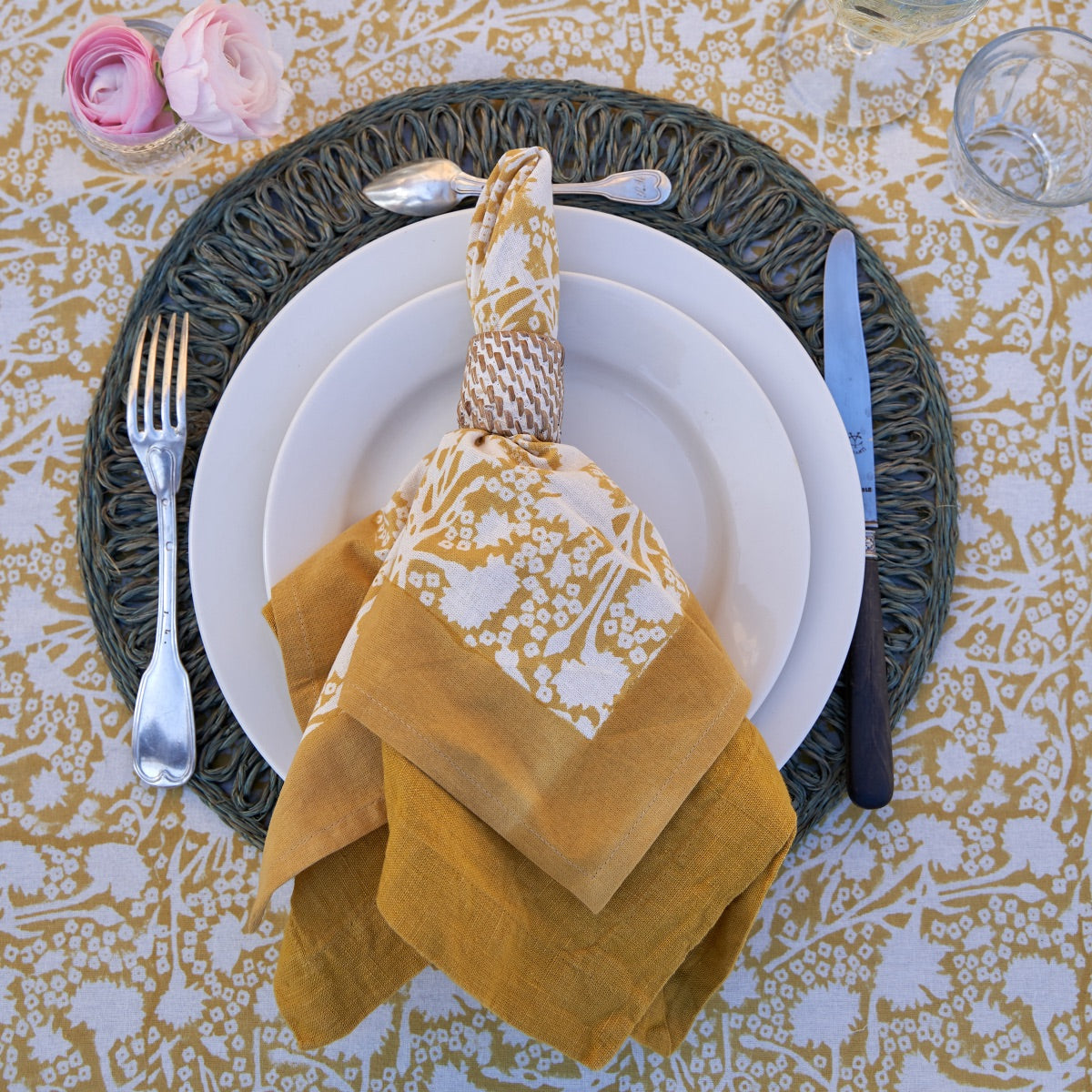 couleur-nature-meadows-dijon-nappe-jaune-150x150 image 3