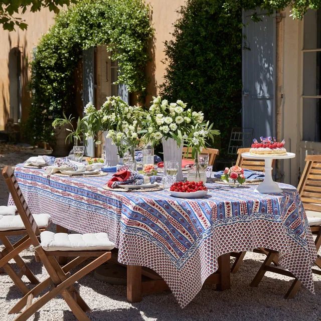 couleur-nature-avignon-nappe-coton-rouge-bleu-botanique image 1
