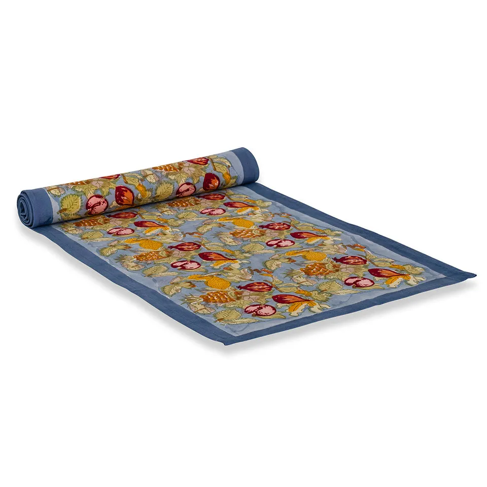 couleur-nature-tutti-frutti-chemin-de-table-coton-bleu-rouge image 1