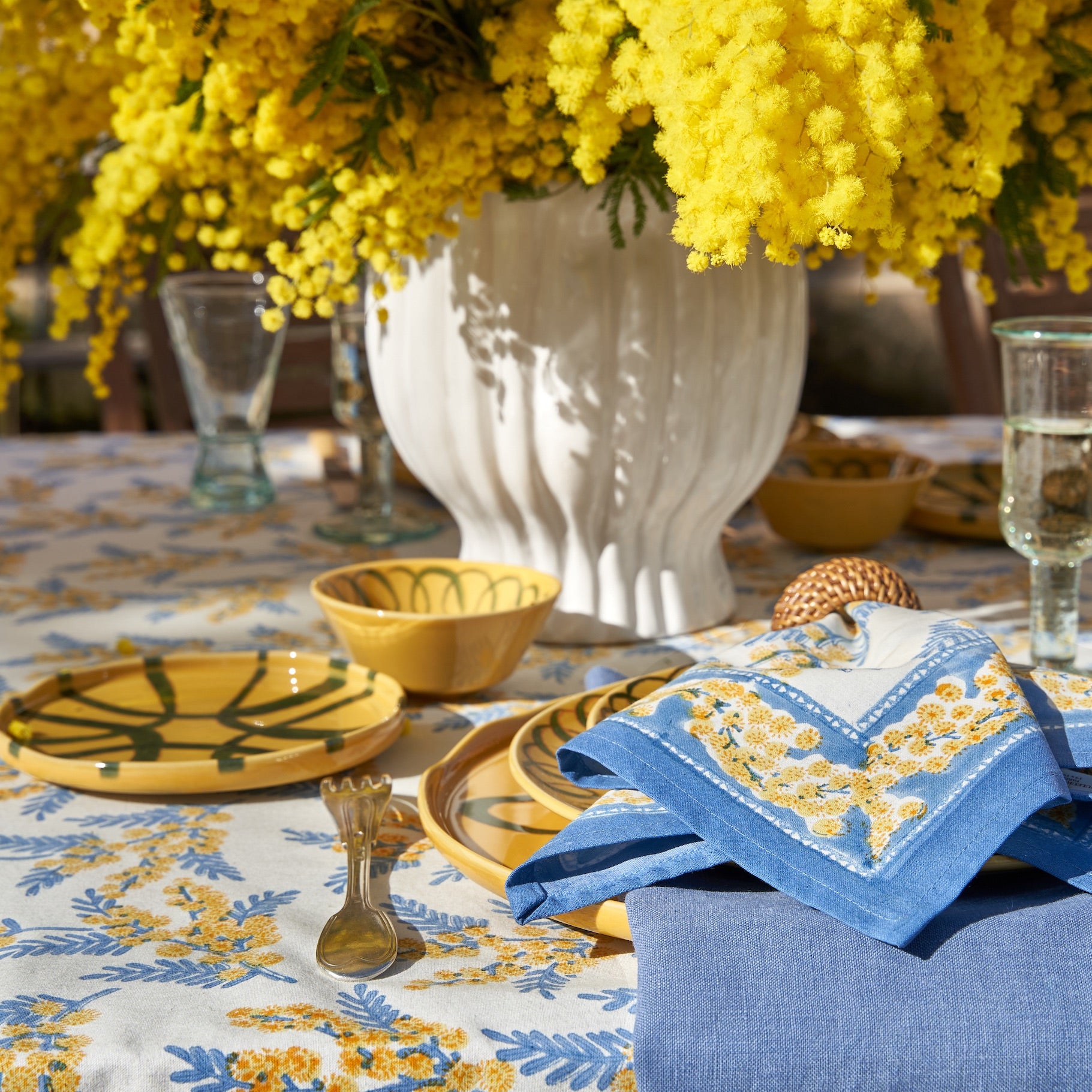 couleur-nature-mimosa-serviettes-tissu-bleu-jaune-lot-6 image 3