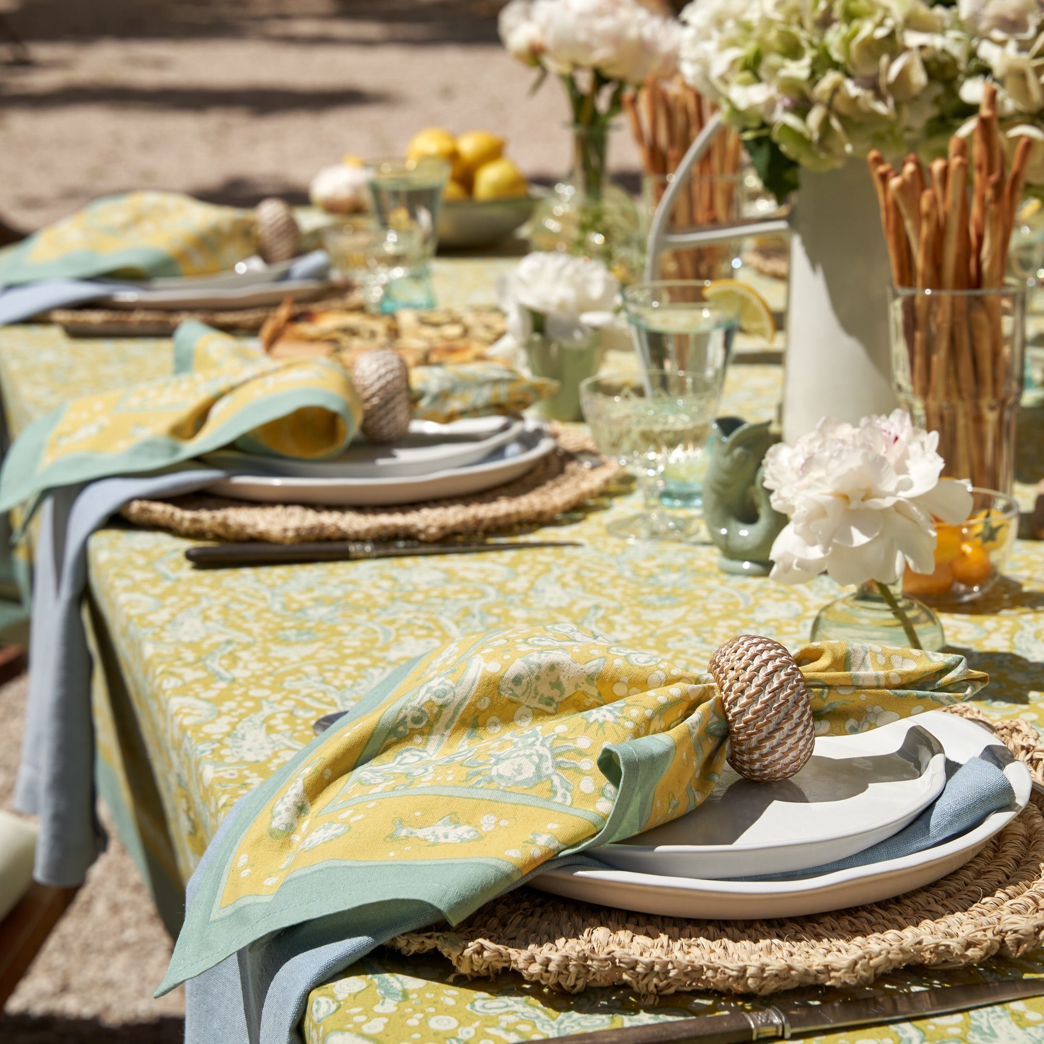 couleur-nature-la-mer-nappe-fran-aise-aqua-citrine-rectangle-71x106 image 4