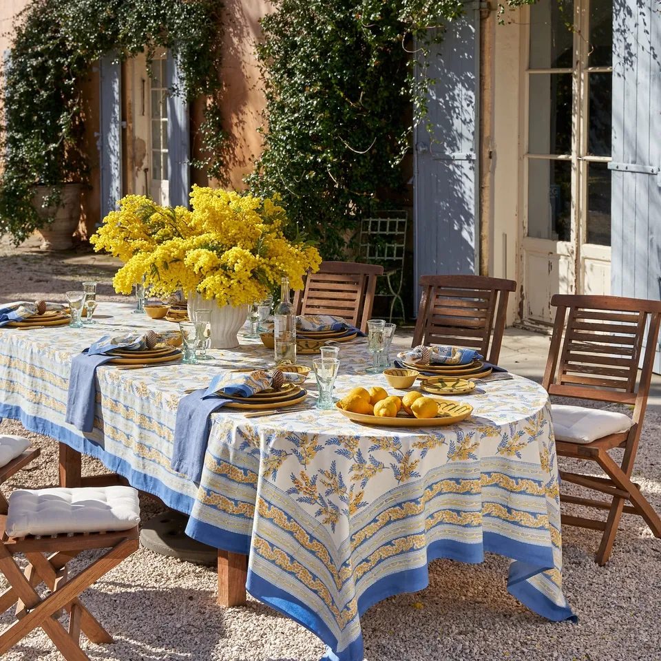 couleur-nature-mimosa-nappe-bleu-et-jaune-coton image 1