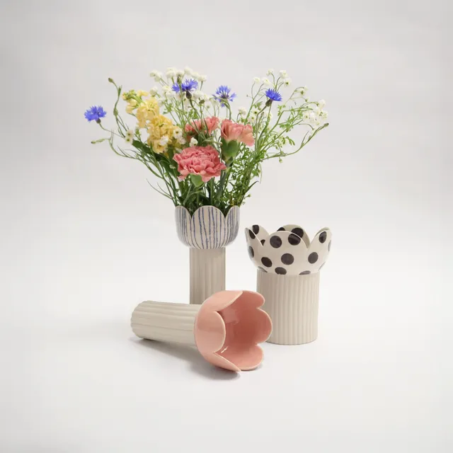 camille-esn-e-vase-lili-vase-gr-s-blanc-artisanal image 1