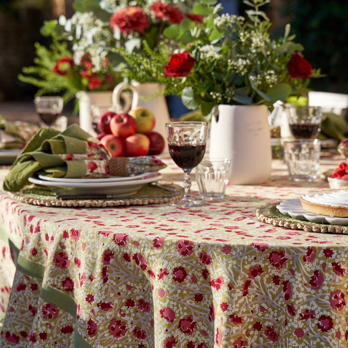 couleur-nature-meadows-nappe-coton-rouge-vert-180x270 image 2