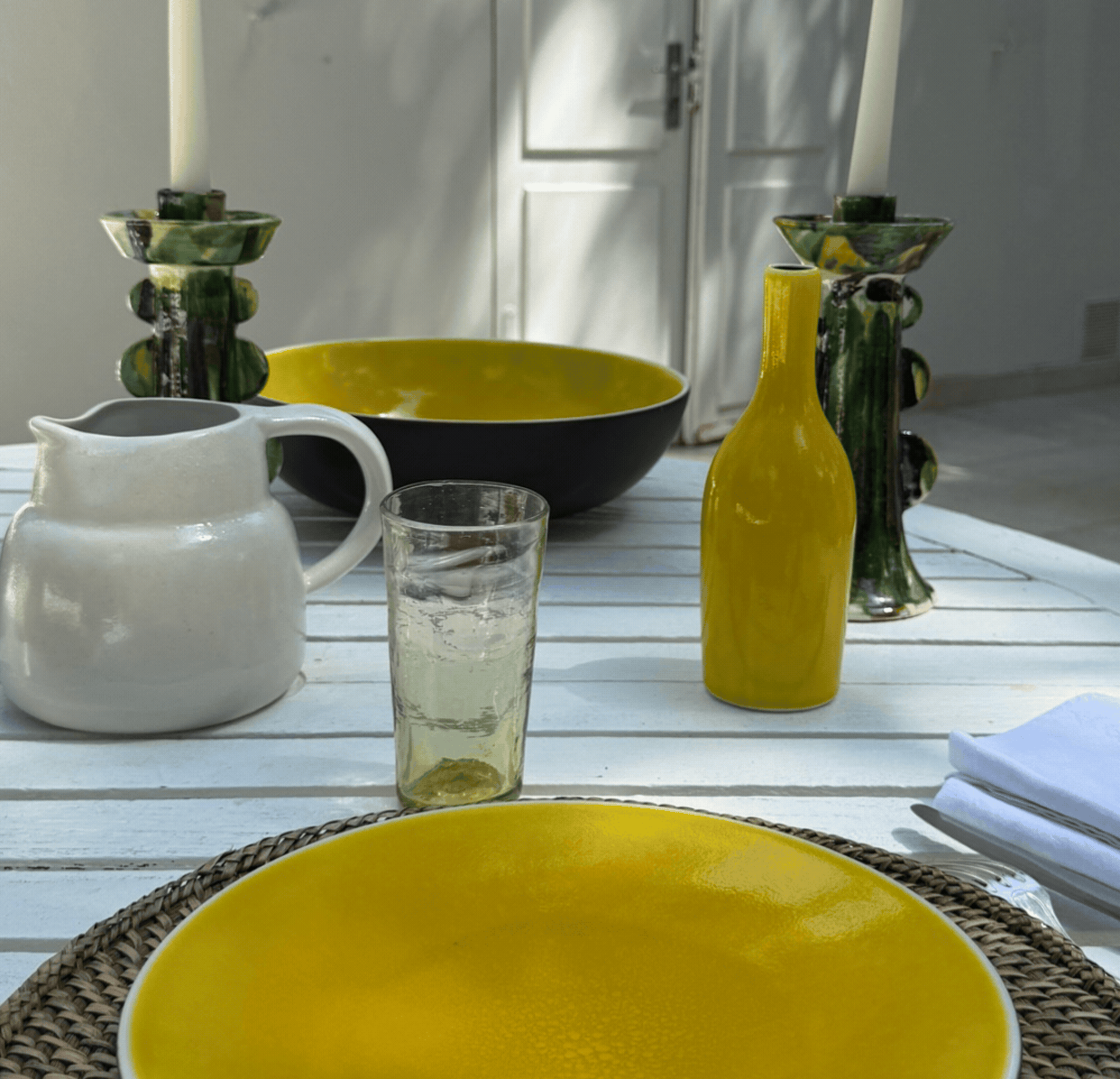 jars-cantine-huilier-citron-en-c-ramique-jaune-vif-textur image 2
