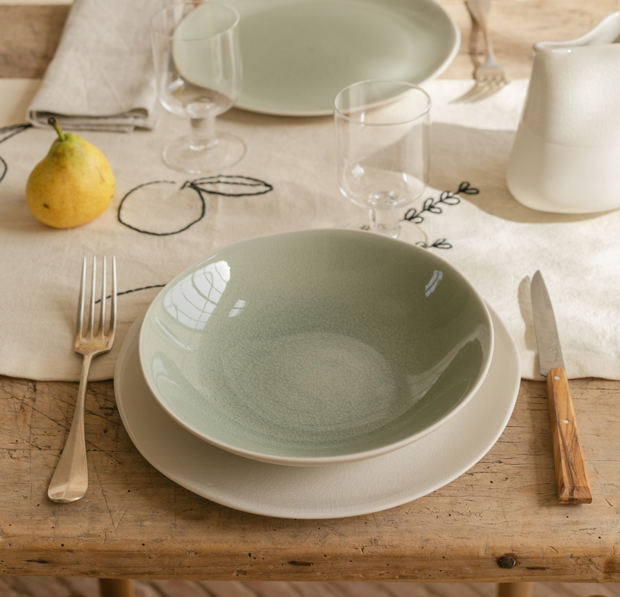 jars-maguelone-assiette-plate-c-ramique-quartz-blanc-craquel image 3