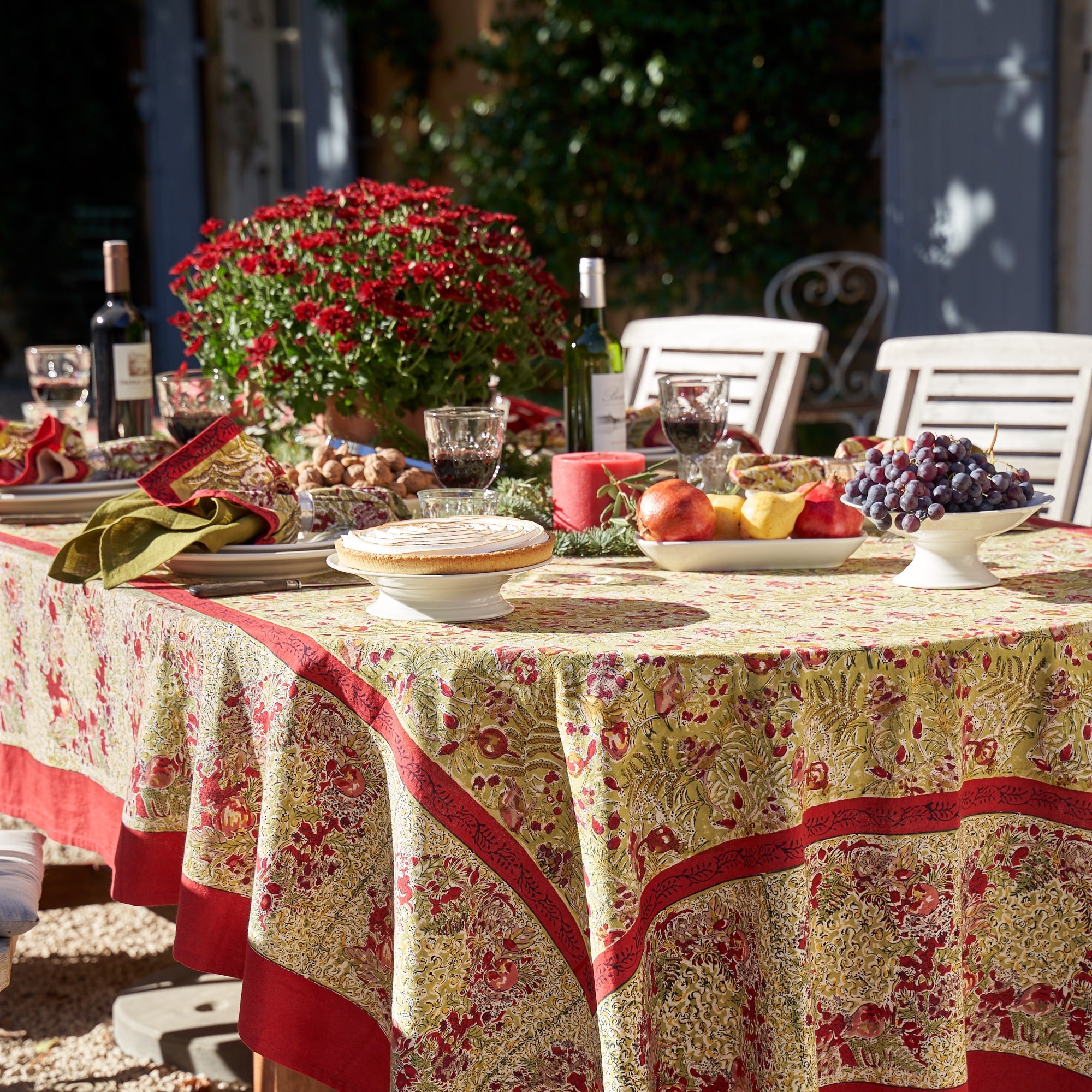 couleur-nature-winter-garden-nappe-rouge-vert-71x106 image 3