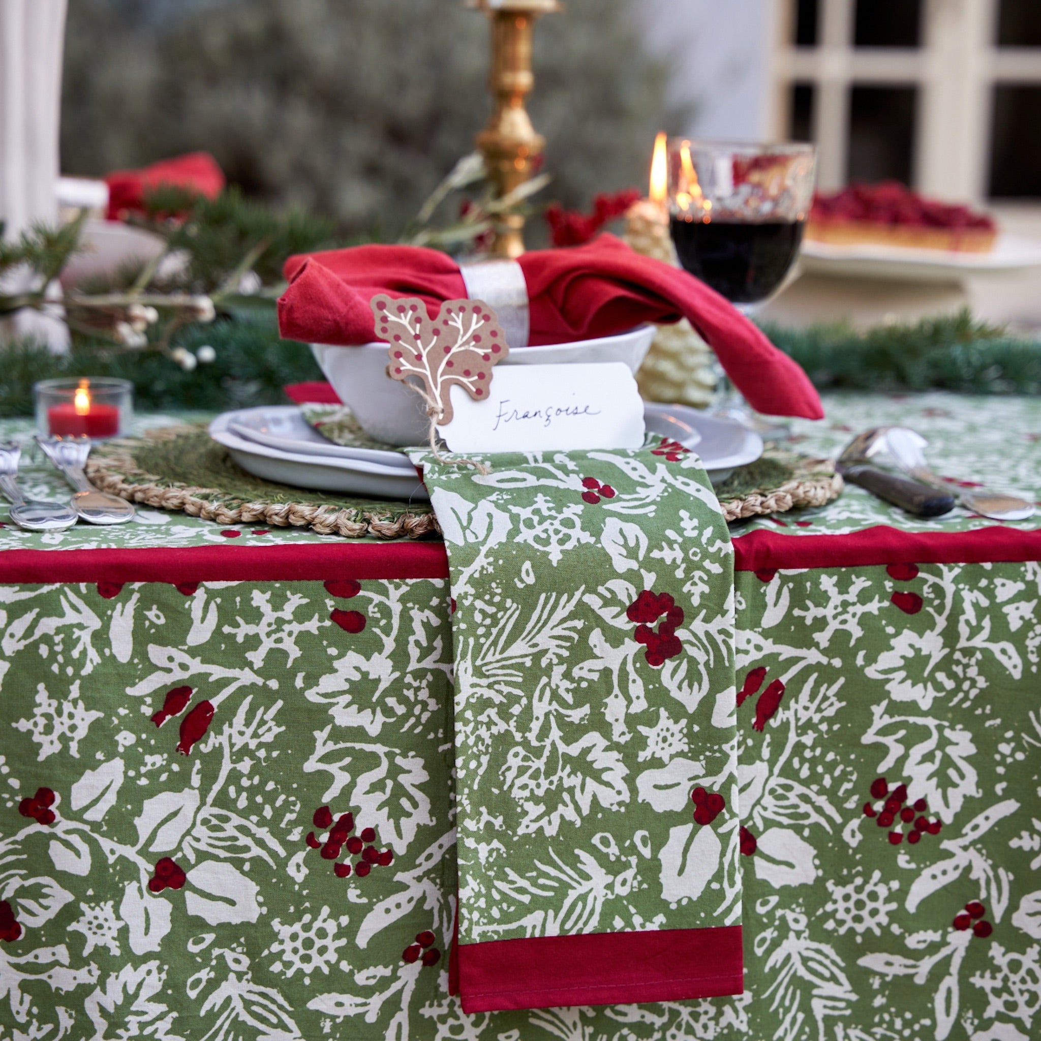 couleur-nature-baies-de-houx-nappe-coton-rouge-vert-71x106 image 5