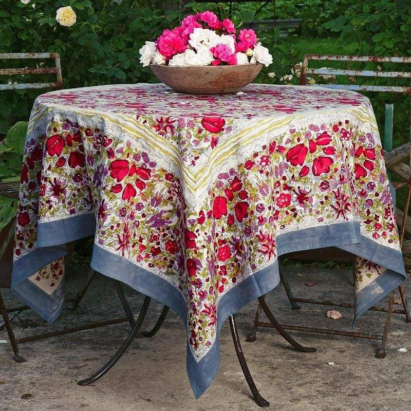 couleur-nature-jardin-nappe-rouge-gris-180x270-cm-6-8-pers image 8