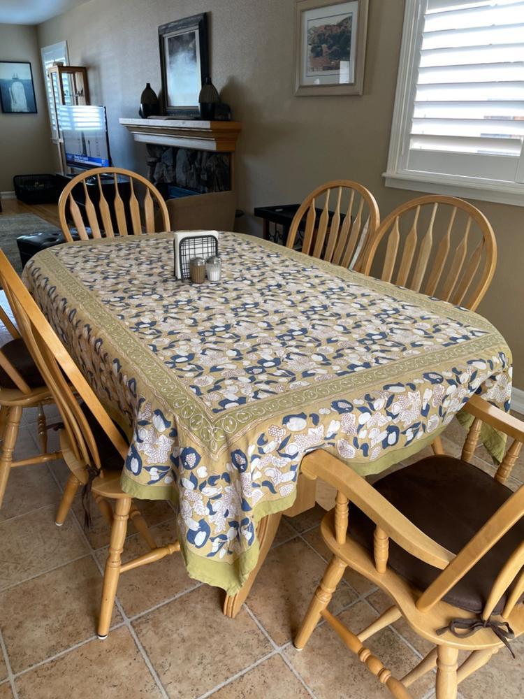 Table habillée