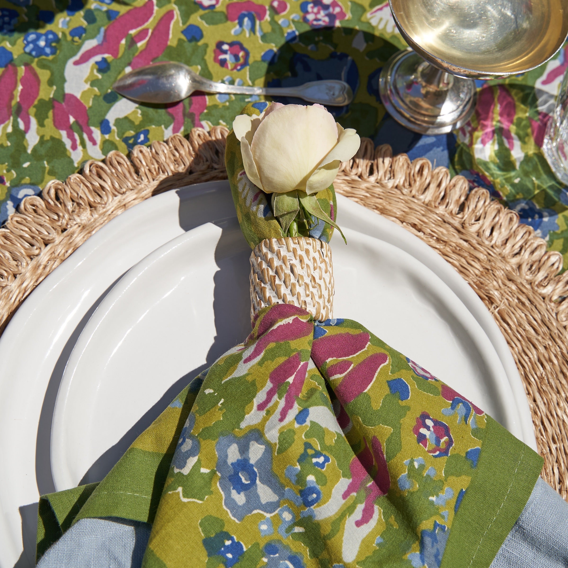 couleur-nature-loopy-abaca-set-de-table-rond-naturel-lot-de-4 image 7