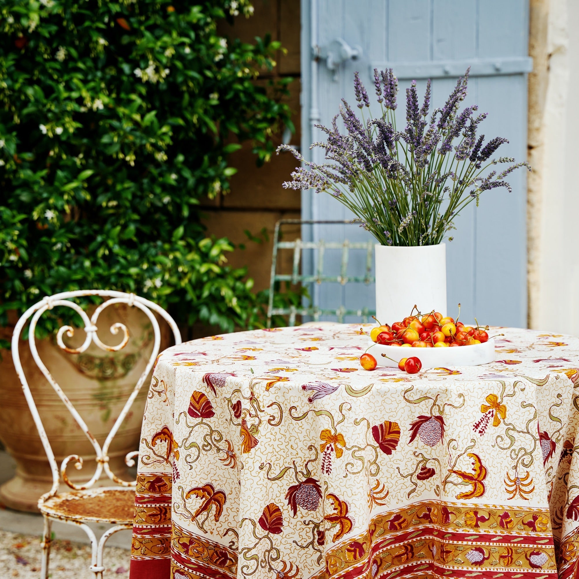 couleur-nature-fleur-des-indes-nappe-florale-ivoire-lin image 2