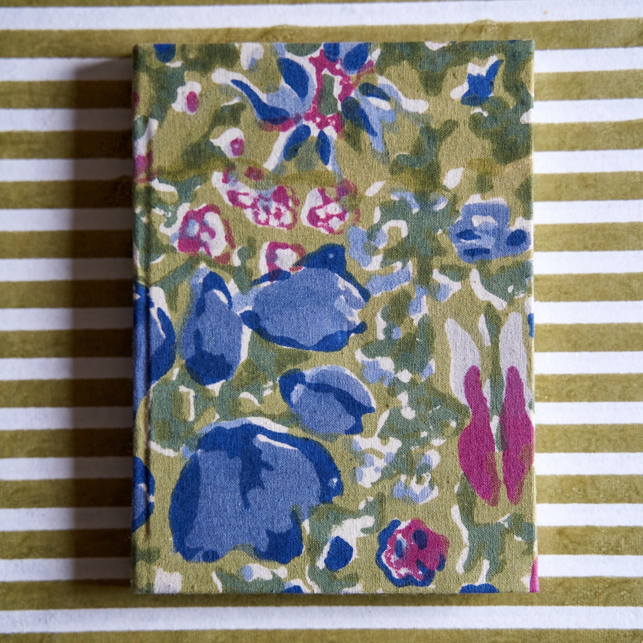 couleur-nature-jardin-carnet-tissu-bleu-vert-5x7 image 3