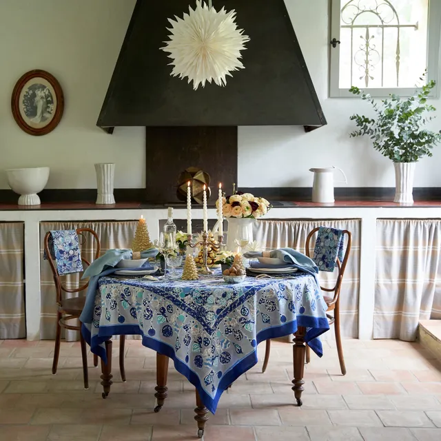 couleur-nature-ornaments-nappe-coton-bleue-59x86-no-l image 1