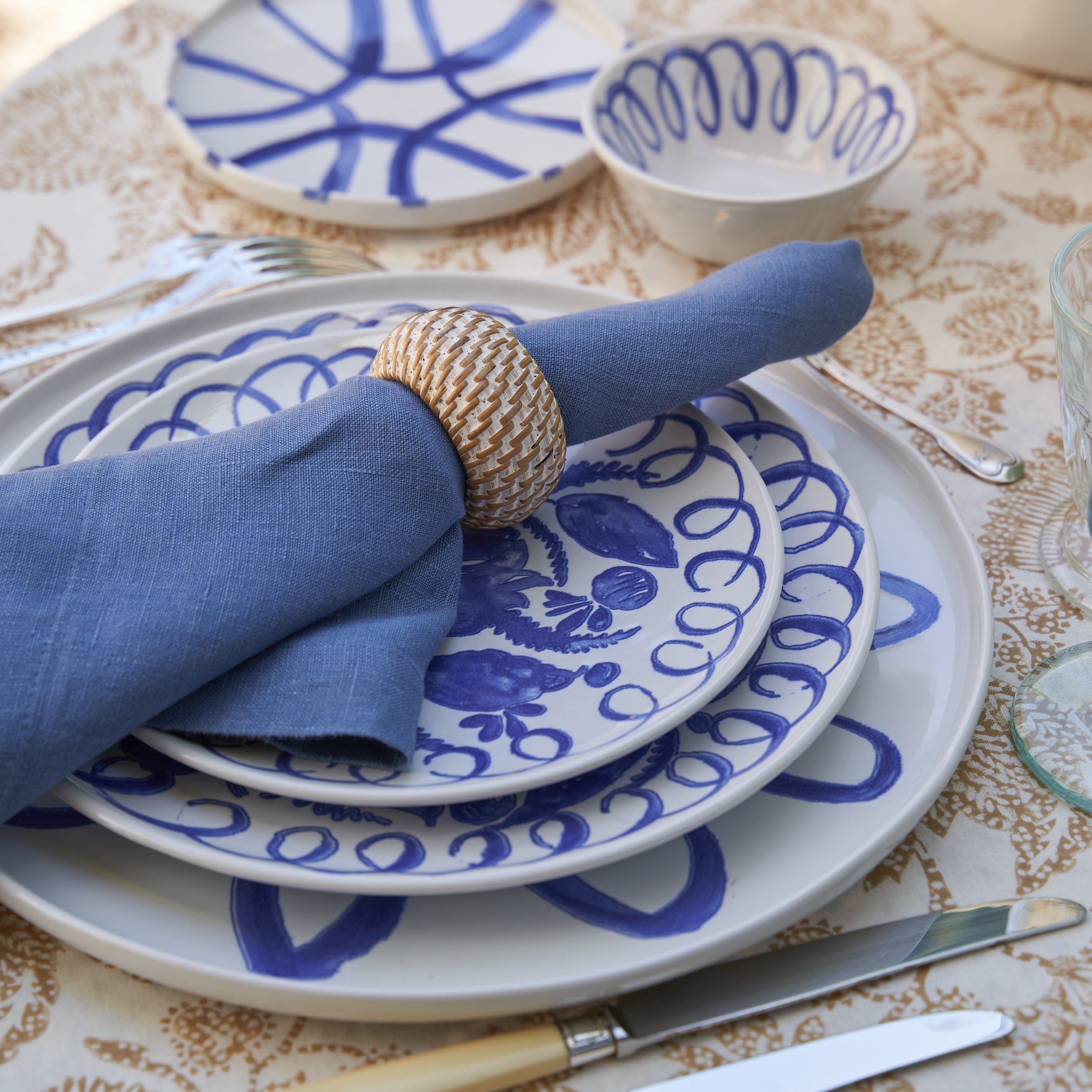 couleur-nature-amalfi-assiette-pr-sentation-blanc-bleu-32-cm image 2