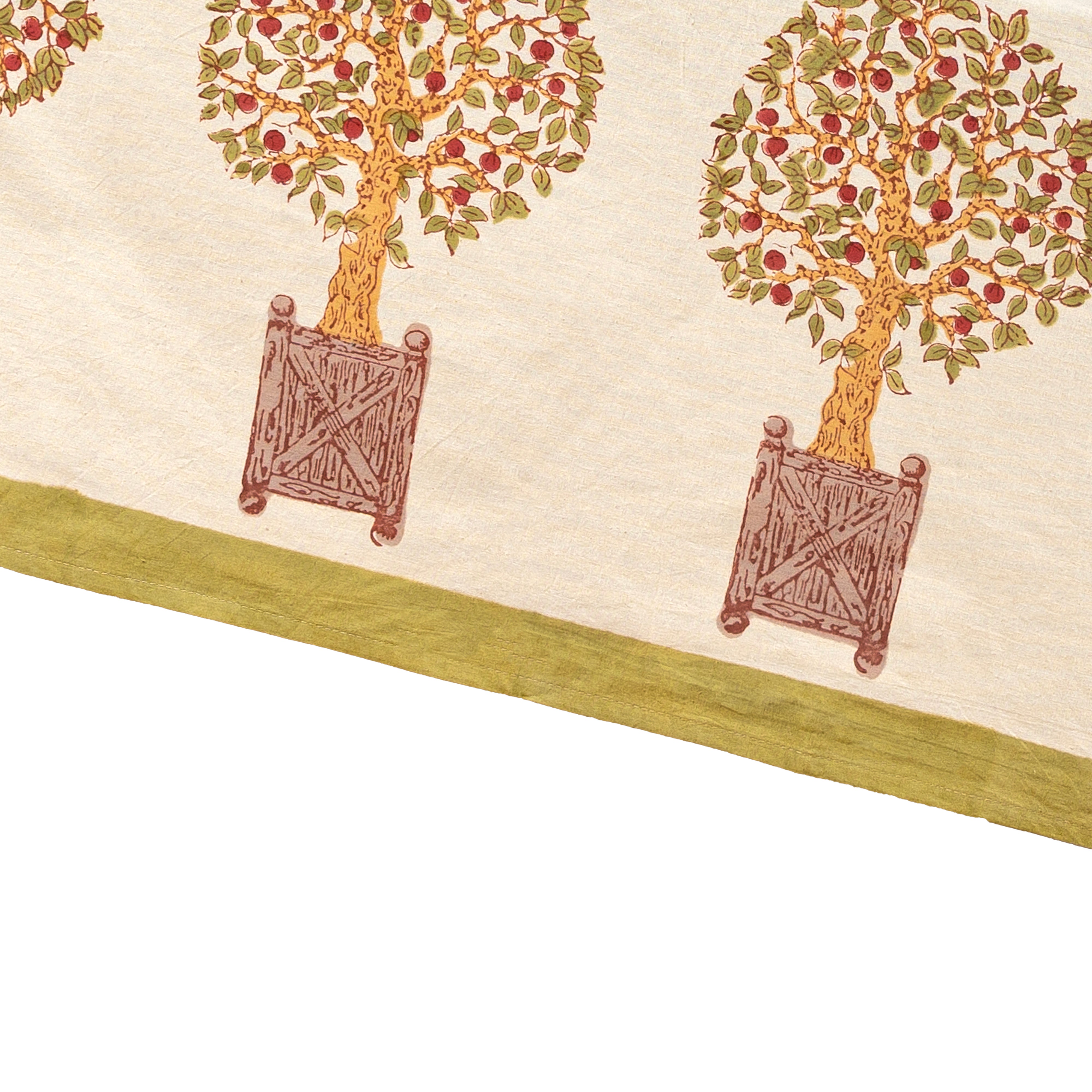 couleur-nature-orange-tree-nappe-imprim-e-rouge-vert image 4
