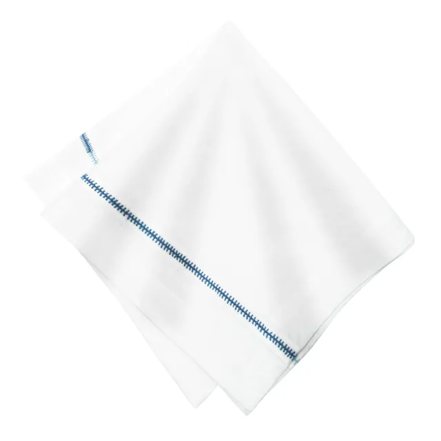 couleur-nature-embroidery-lot-4-serviettes-blanches-lin-belge image 1