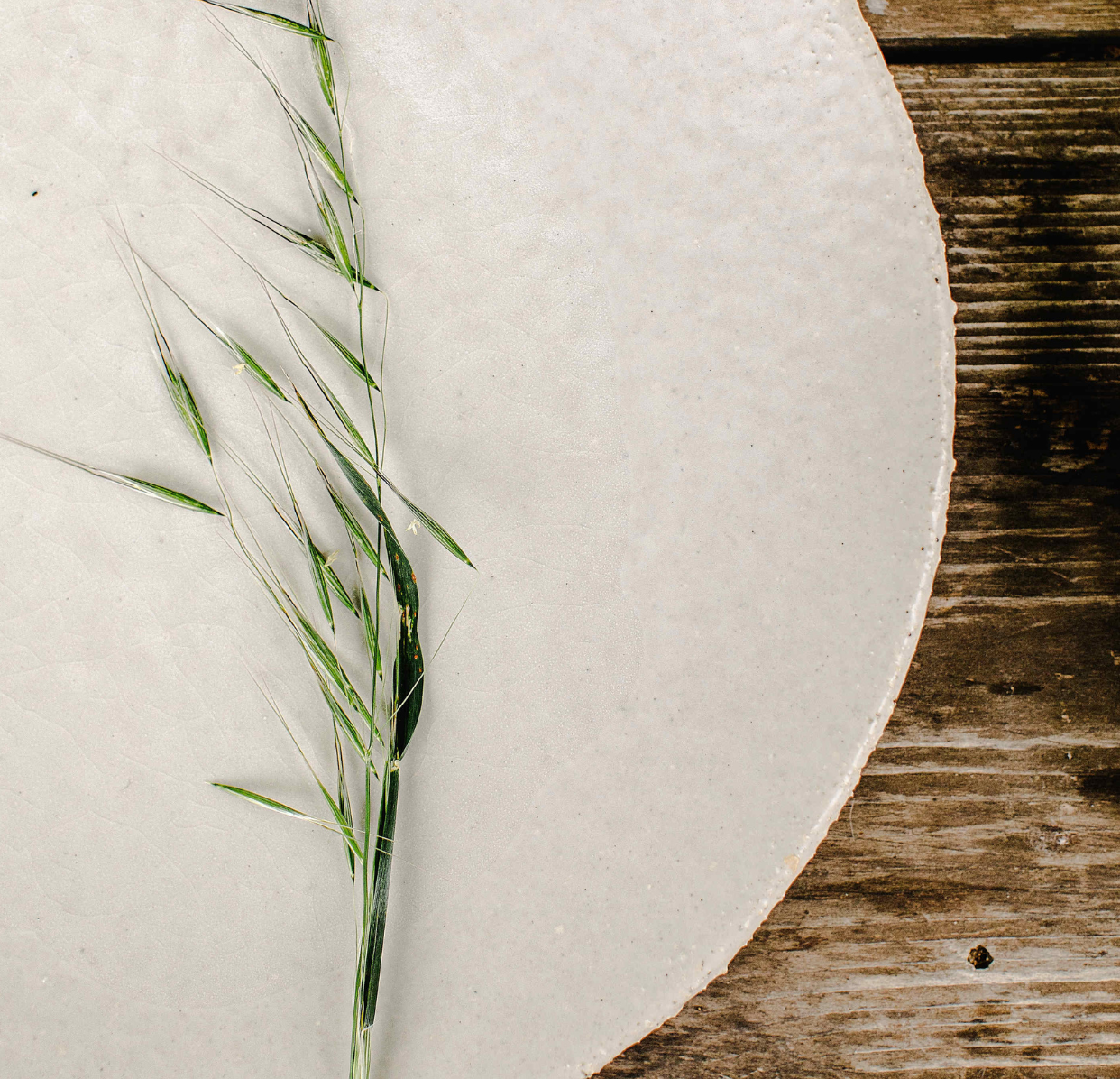 jars-pure-assiette-plate-ronde-blanc-effet-cendre image 3