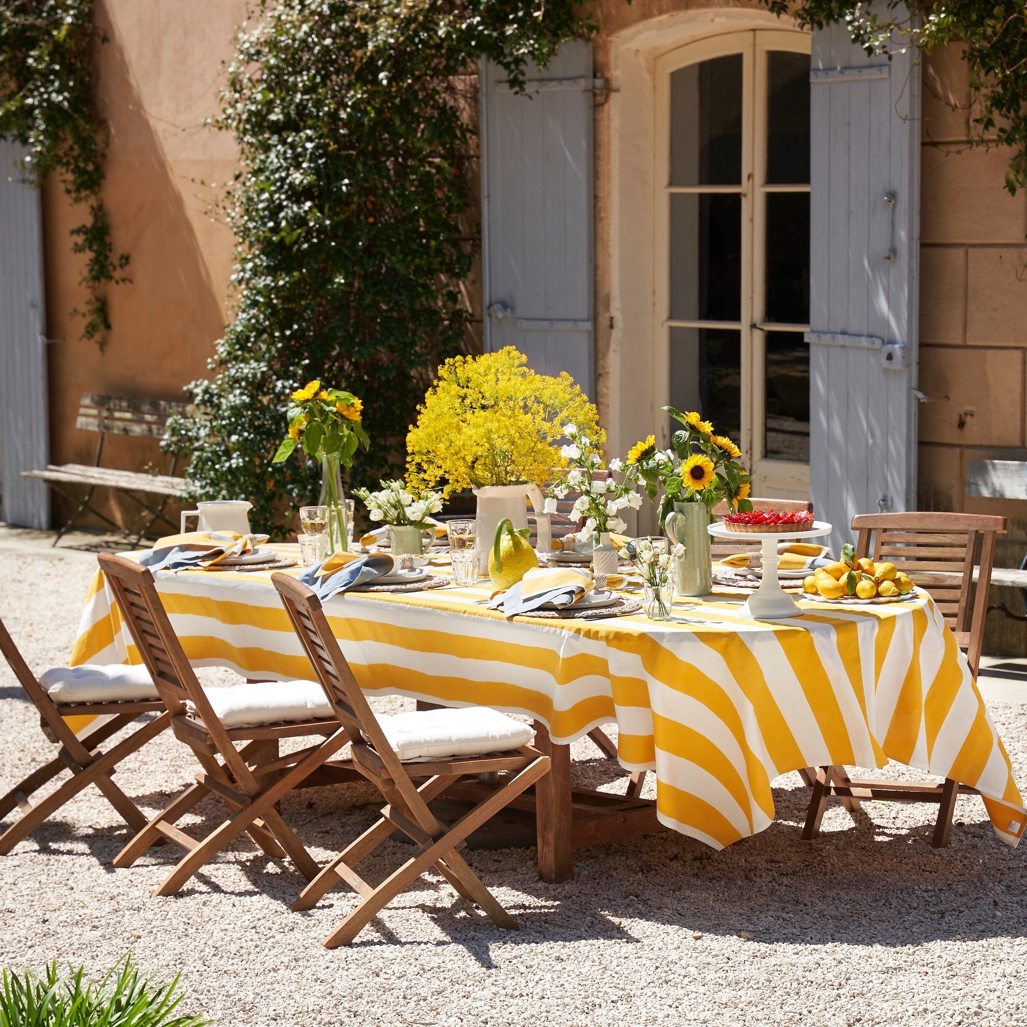 couleur-nature-st-tropez-nappe-rayures-jaunes-59x86 image 3
